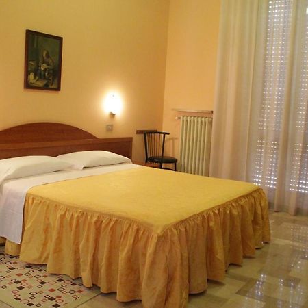 Hotel Capri Μιλάνο Εξωτερικό φωτογραφία